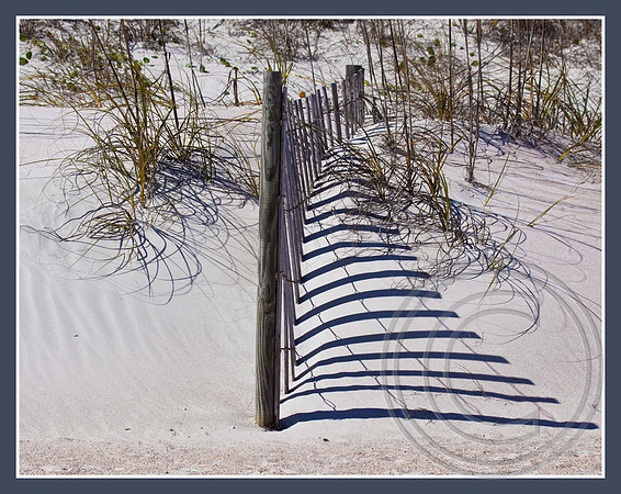 Sand fence